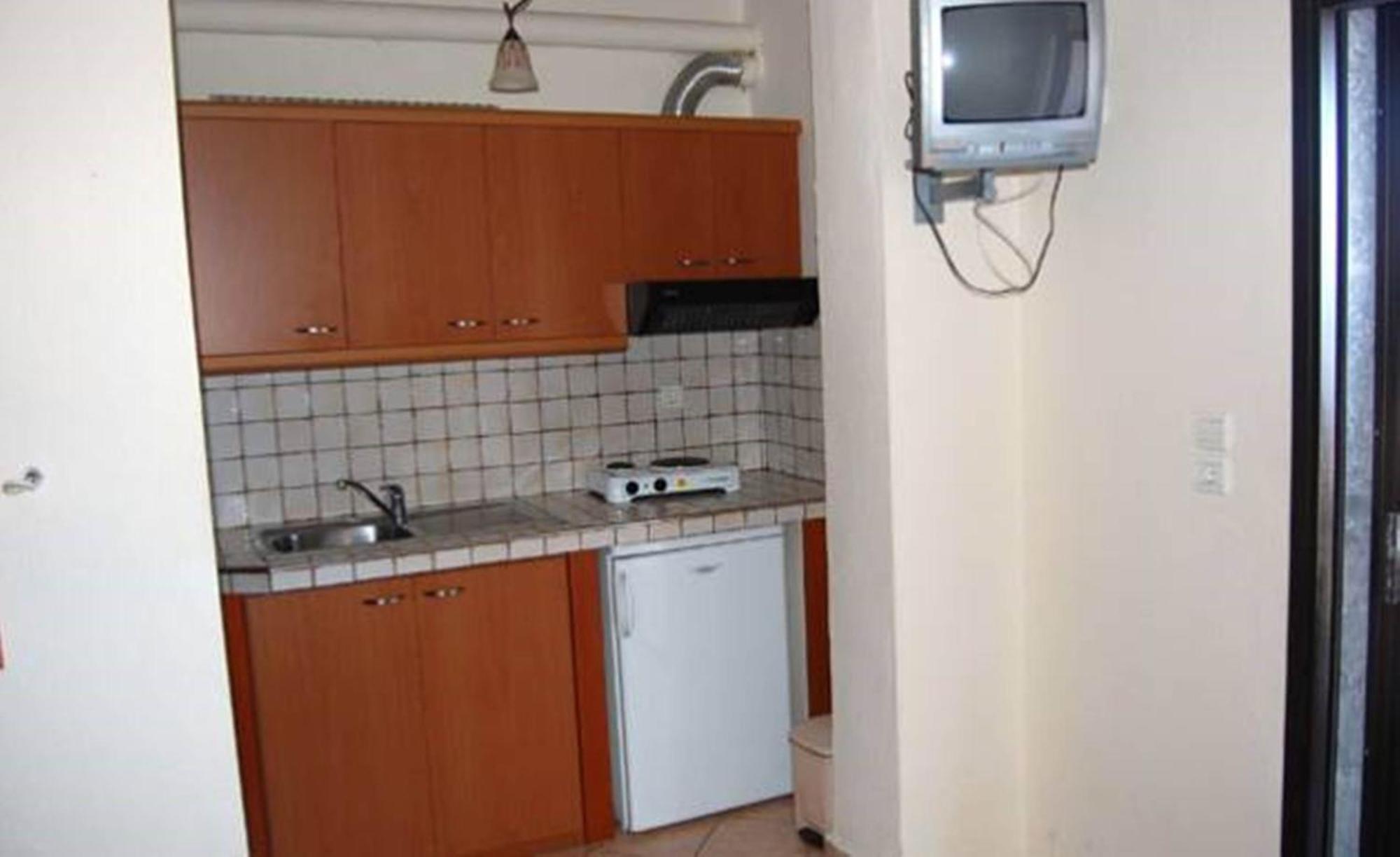 Melachrini Apartments Nea Vrasna Room photo